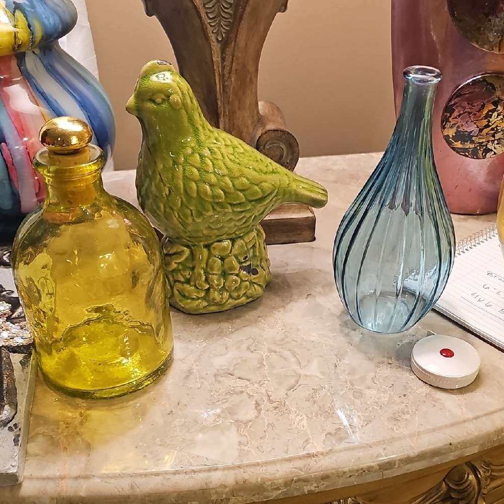 Elegant Green Blue And Yellow Bird Ceramic Vases Brand New Without Tags